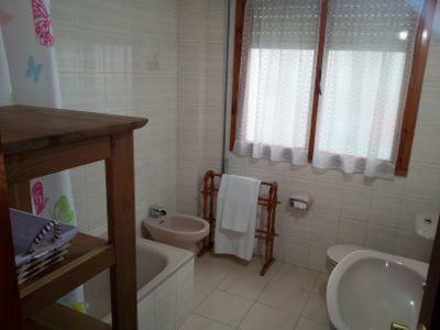 Apartmán Lupamar Cangas Centro Onís Exteriér fotografie