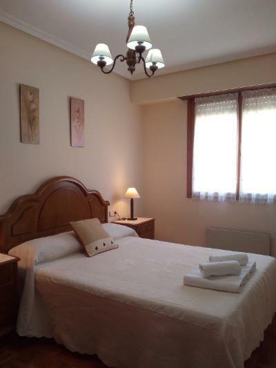 Apartmán Lupamar Cangas Centro Onís Exteriér fotografie